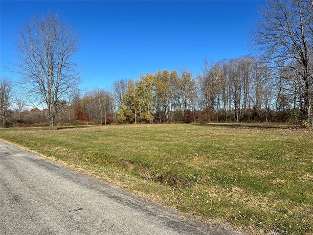 0000 PLYMOUTH Drive, Shenango, PA 16134