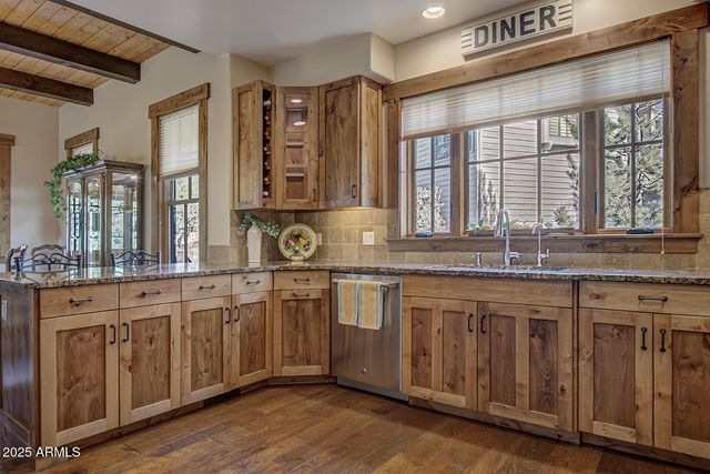 4394 N EAGLE FEATHER Circle, Pine, AZ 85544