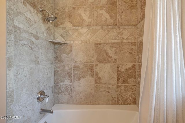 4394 N EAGLE FEATHER Circle, Pine, AZ 85544