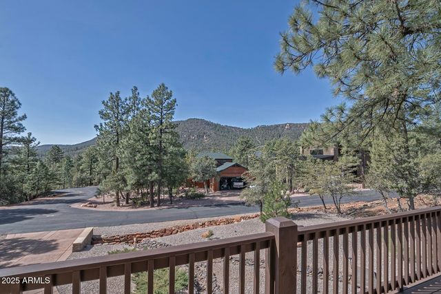 4394 N EAGLE FEATHER Circle, Pine, AZ 85544