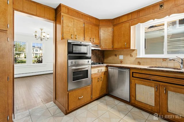 212 Central Avenue, Edison, NJ 08817