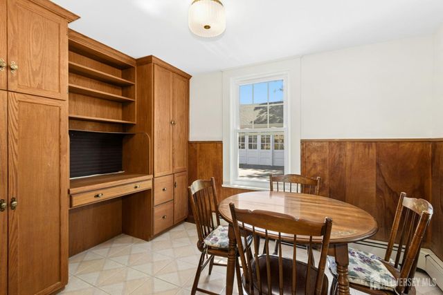 212 Central Avenue, Edison, NJ 08817