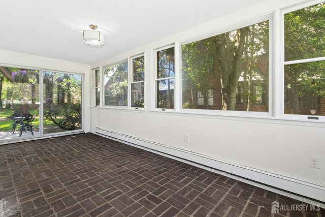 212 Central Avenue, Edison, NJ 08817