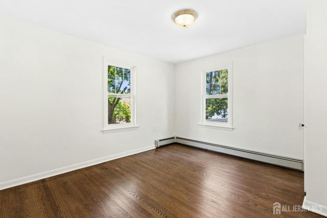212 Central Avenue, Edison, NJ 08817