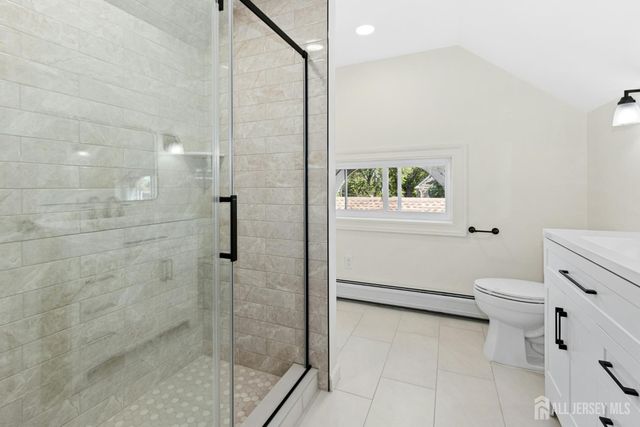 212 Central Avenue, Edison, NJ 08817