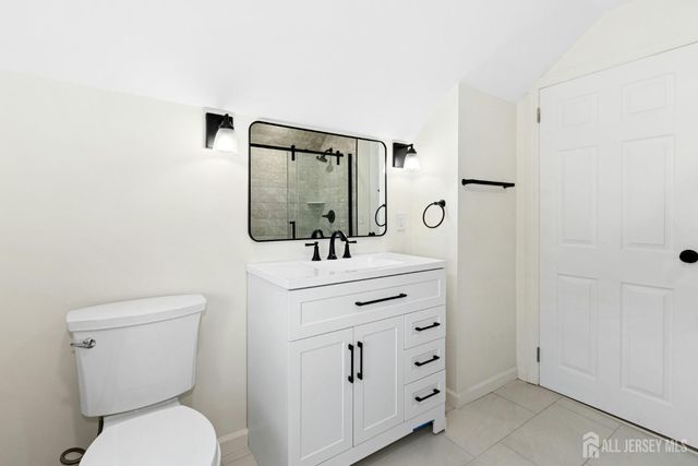 212 Central Avenue, Edison, NJ 08817