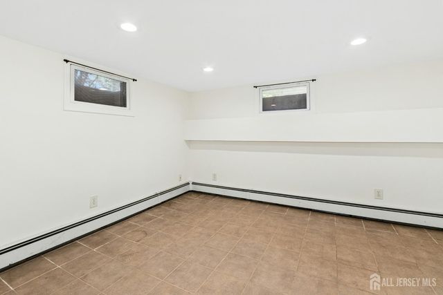 212 Central Avenue, Edison, NJ 08817