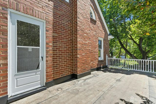 212 Central Avenue, Edison, NJ 08817