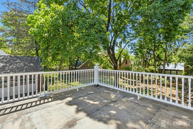 212 Central Avenue, Edison, NJ 08817