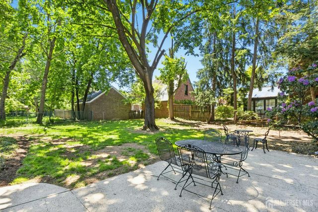 212 Central Avenue, Edison, NJ 08817