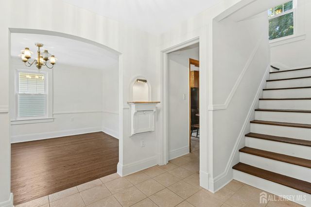 212 Central Avenue, Edison, NJ 08817