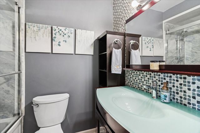 19545 116th Avenue A, Mokena, IL 60448