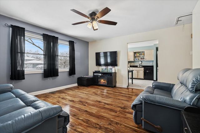 19545 116th Avenue A, Mokena, IL 60448