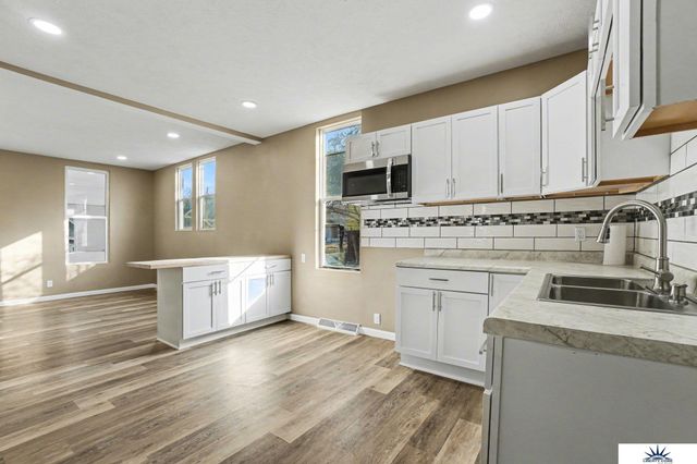 4518 N 36th Avenue, Omaha, NE 68111