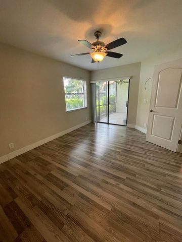 307 Liberty Court, Deerfield Beach, FL 33442