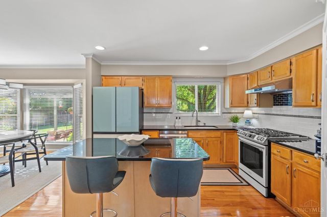 218 Silver Fox Court, Loveland, OH 45140