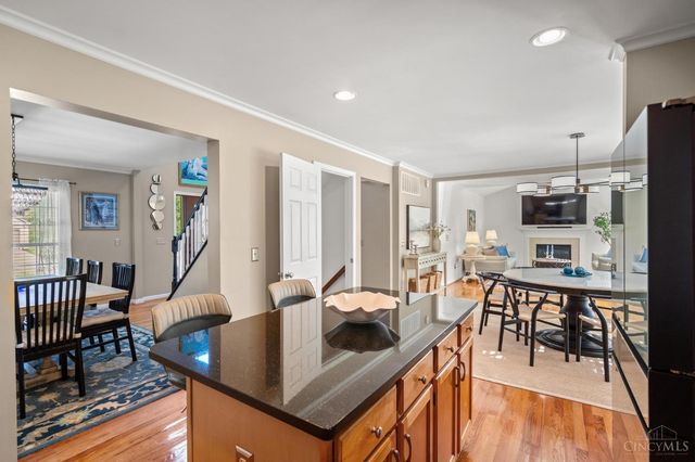 218 Silver Fox Court, Loveland, OH 45140