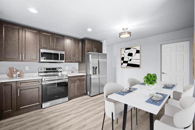 820 E Crown Ave, Spokane, WA 99207