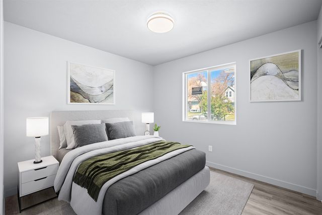 820 E Crown Ave, Spokane, WA 99207