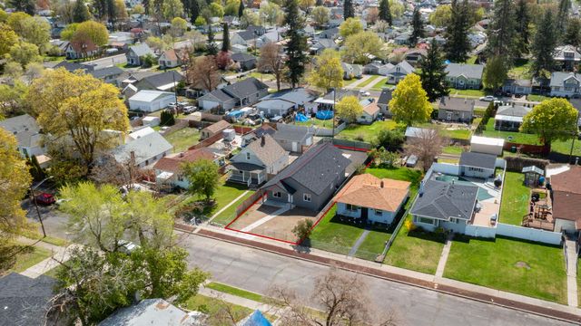 820 E Crown Ave, Spokane, WA 99207