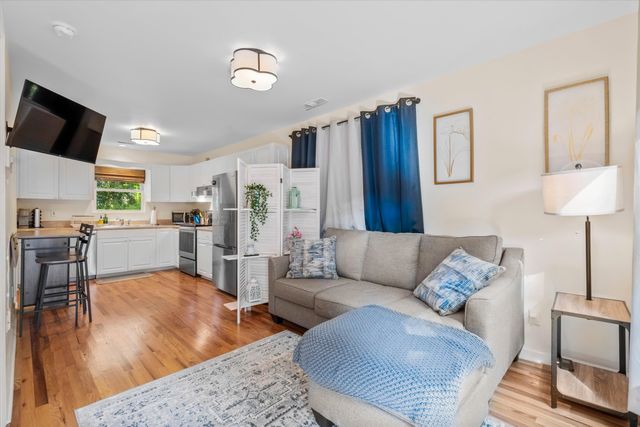 1014 S Main Street, Summerville, SC 29483