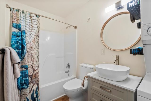 1014 S Main Street, Summerville, SC 29483