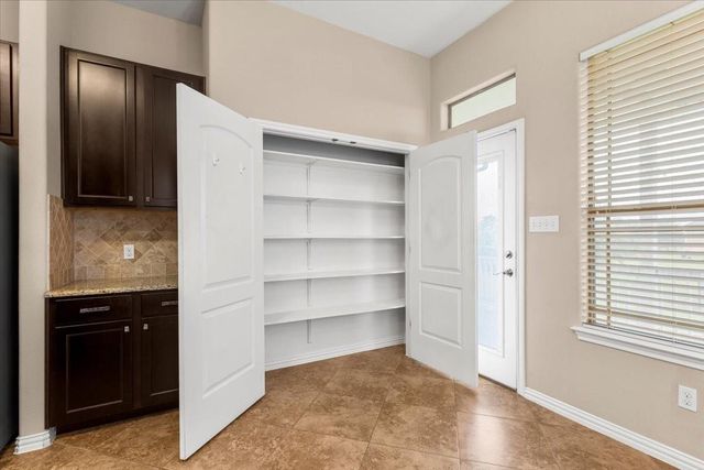 105 Keo Keo CT, Bastrop, TX 78602