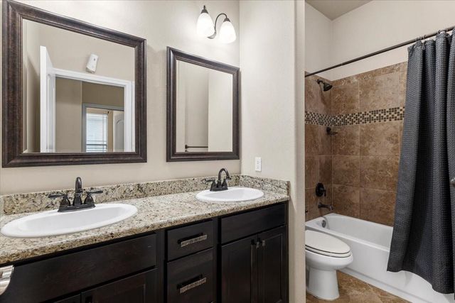 105 Keo Keo CT, Bastrop, TX 78602