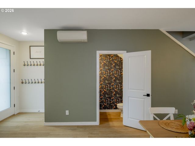 6272 Ne 6TH Ave, Portland, OR 97211
