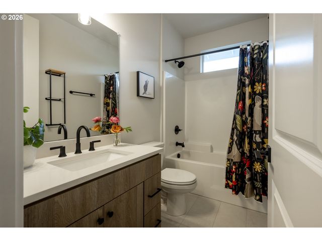 6272 Ne 6TH Ave, Portland, OR 97211