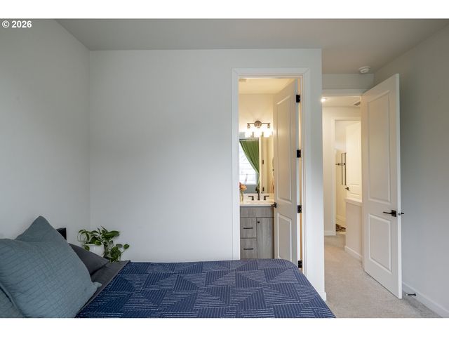 6272 Ne 6TH Ave, Portland, OR 97211