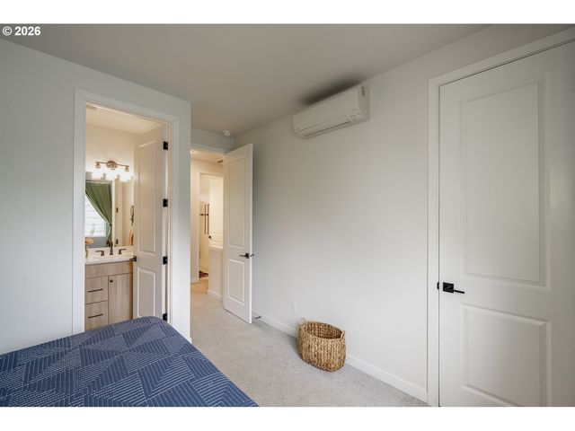 6272 Ne 6TH Ave, Portland, OR 97211