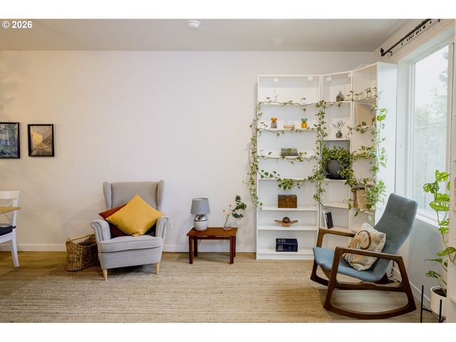 6272 Ne 6TH Ave, Portland, OR 97211