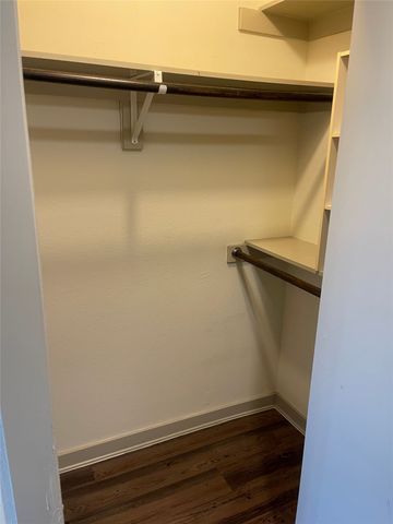 2806 Reagan Street 205, Dallas, TX 75219