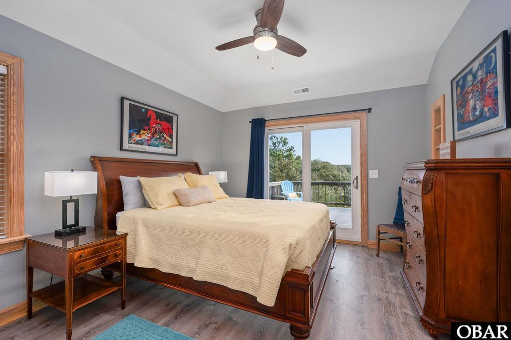 Image 14 of property listing at 304 Duck Road Lot 13, Southern Shores, NC 27949