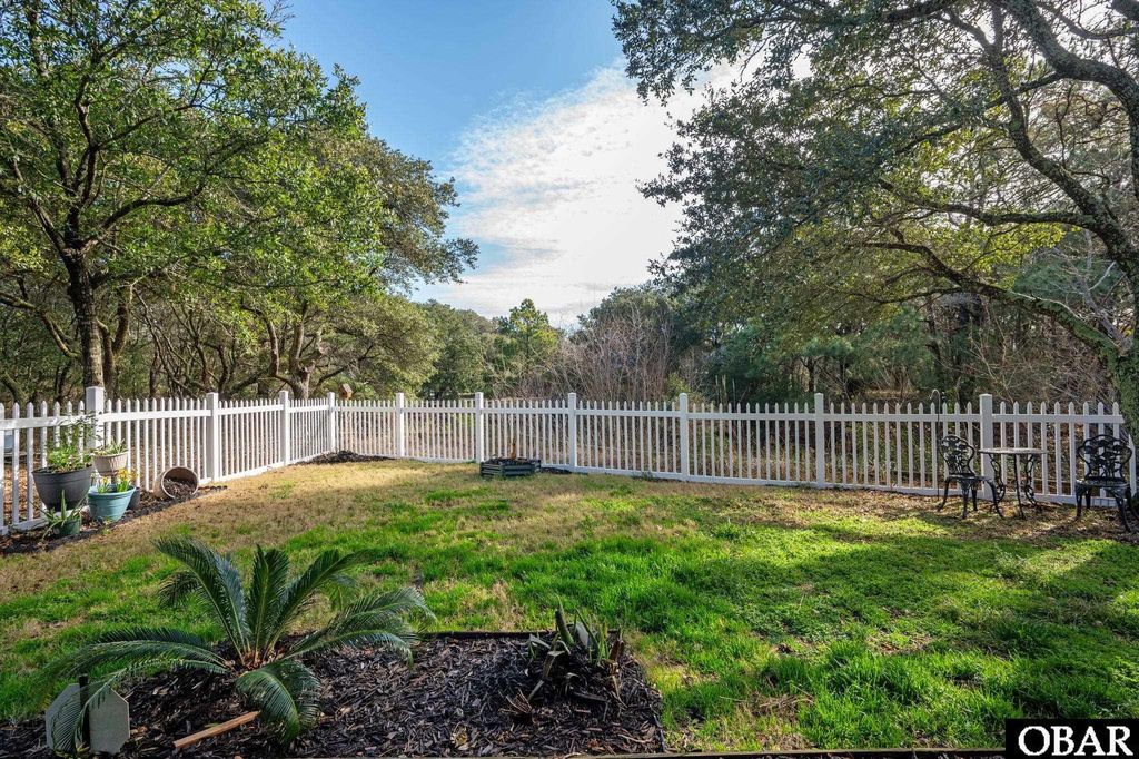 Image 40 of property listing at 304 Duck Road Lot 13, Southern Shores, NC 27949