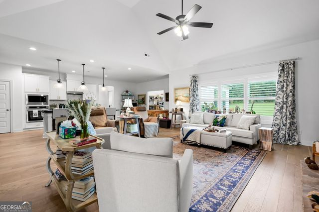 185 Cedara Drive, Newnan, GA 30263