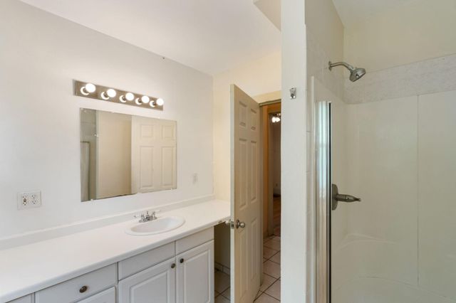 709 7th Street SE, Minneapolis, MN 55414