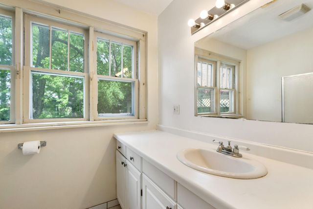 709 7th Street SE, Minneapolis, MN 55414