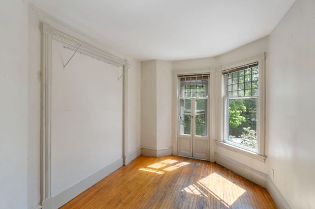 709 7th Street SE, Minneapolis, MN 55414