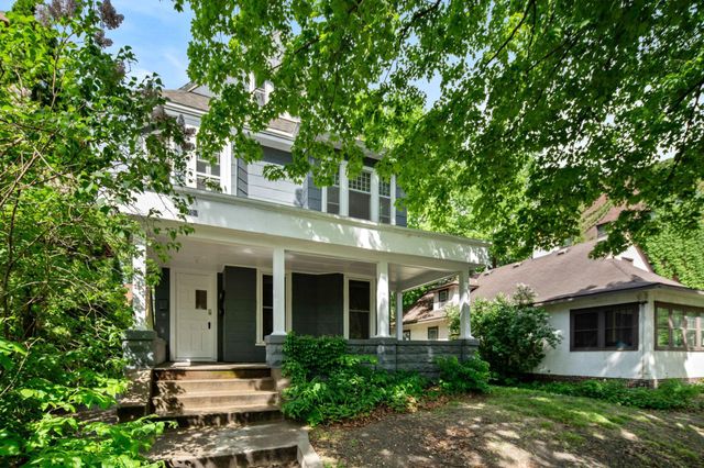 709 7th Street SE, Minneapolis, MN 55414