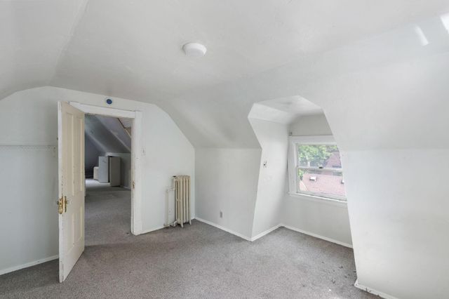 709 7th Street SE, Minneapolis, MN 55414