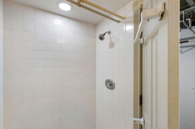 709 7th Street SE, Minneapolis, MN 55414