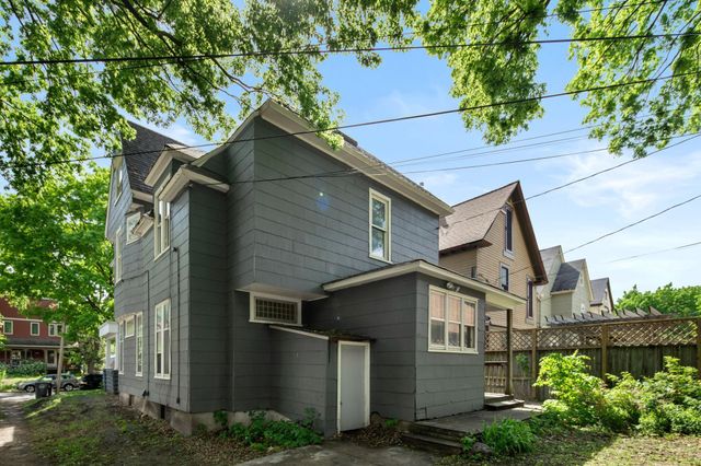 709 7th Street SE, Minneapolis, MN 55414