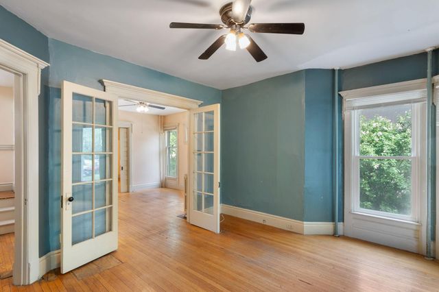 709 7th Street SE, Minneapolis, MN 55414