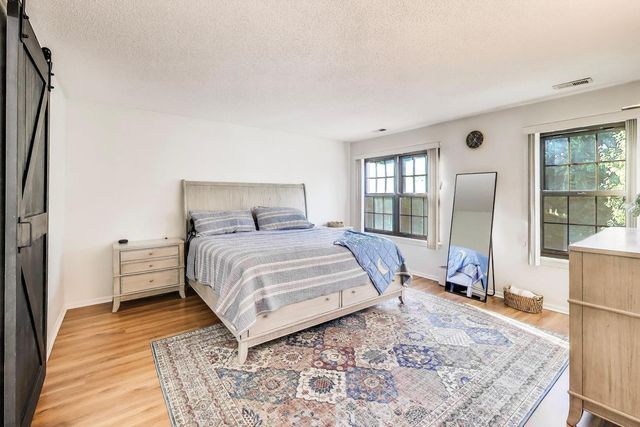 306 CARRIAGE Way 2C, Bloomingdale, IL 60108