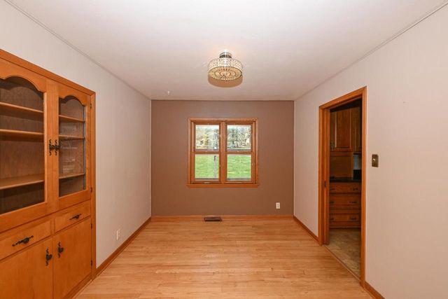 11920 W Arthur STREET, Milwaukee, WI 53227