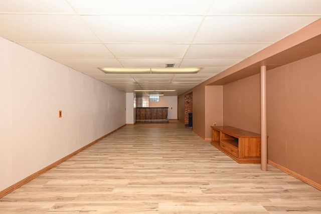 11920 W Arthur STREET, Milwaukee, WI 53227