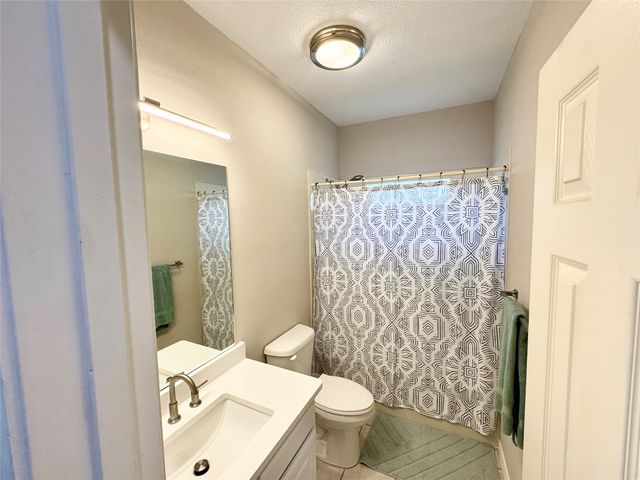 26035 Heartwood Drive 412, Whitney, TX 76692
