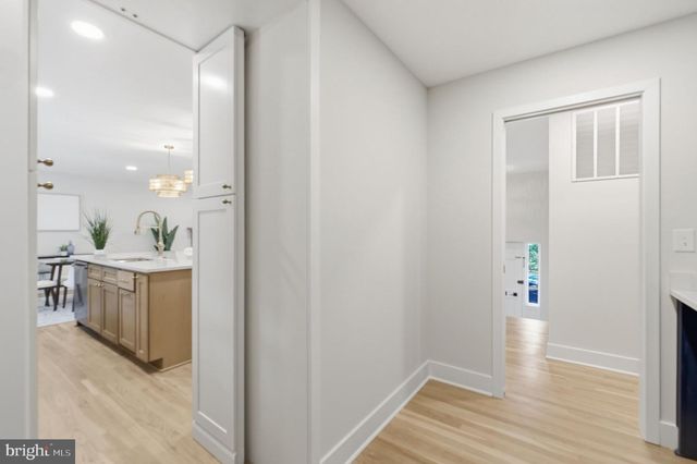 9312 HAMILTON DR, Fairfax, VA 22031